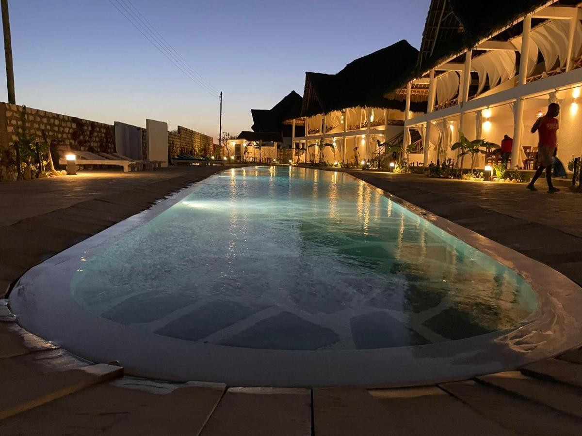 Ghelli House - Milele Resort 와타무 외부 사진