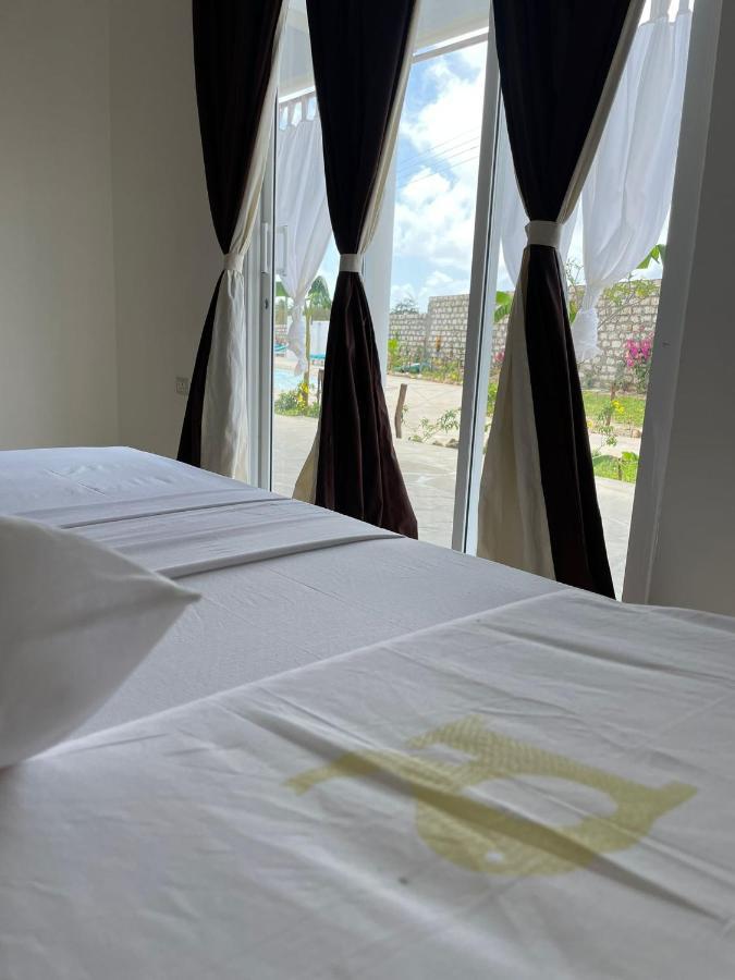 Ghelli House - Milele Resort 와타무 외부 사진