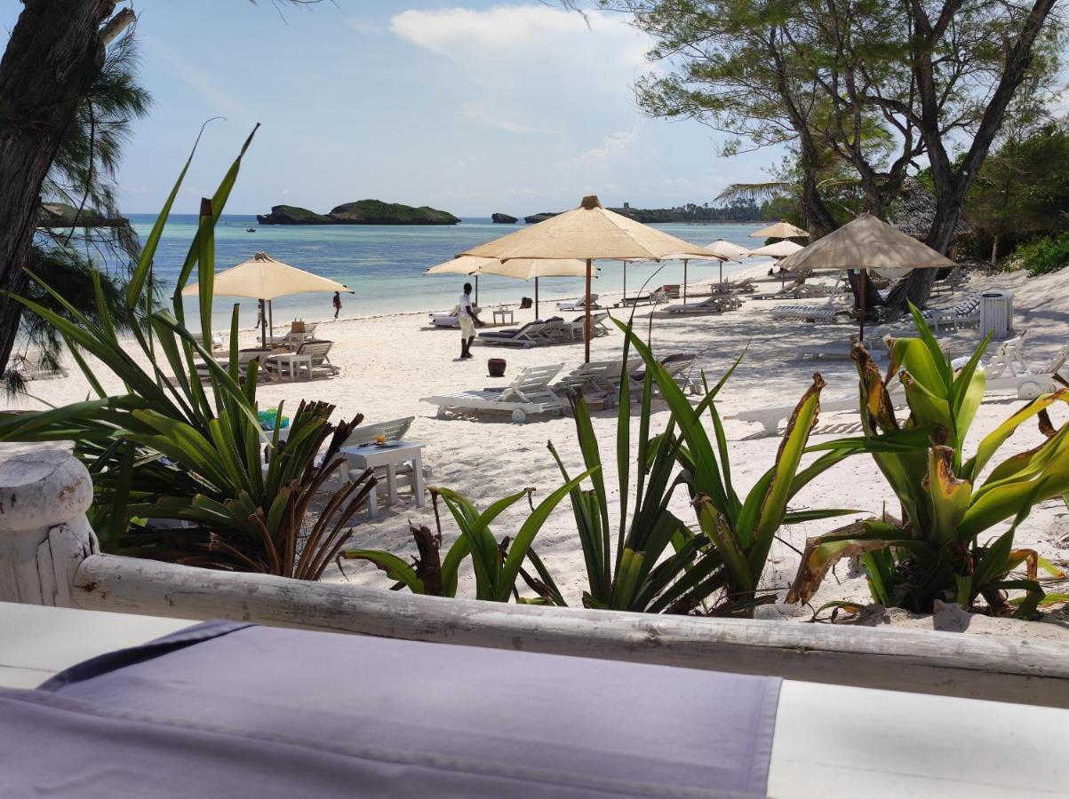 Ghelli House - Milele Resort 와타무 외부 사진